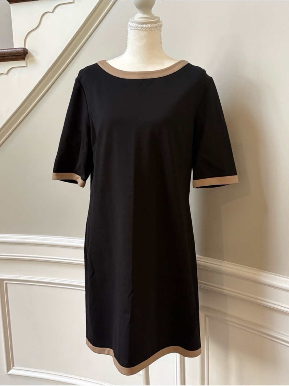 Jude Connally minimalist quiet luxury black stretch shift dress L